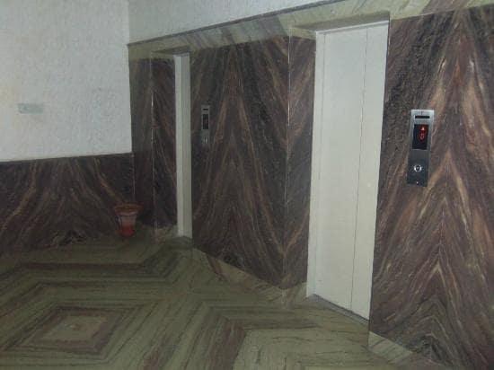 Didi Hotel Лакнау Екстериор снимка